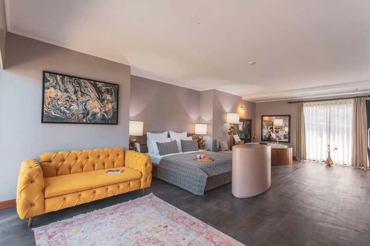 Orka Cove Hotel Penthouse & Suites Adults Only 厄吕代尼兹 4*,