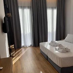 https://dia-mare-deluxe-rooms.albaniahotels.org